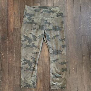 Lululemon Athletica Green Camo Leggings